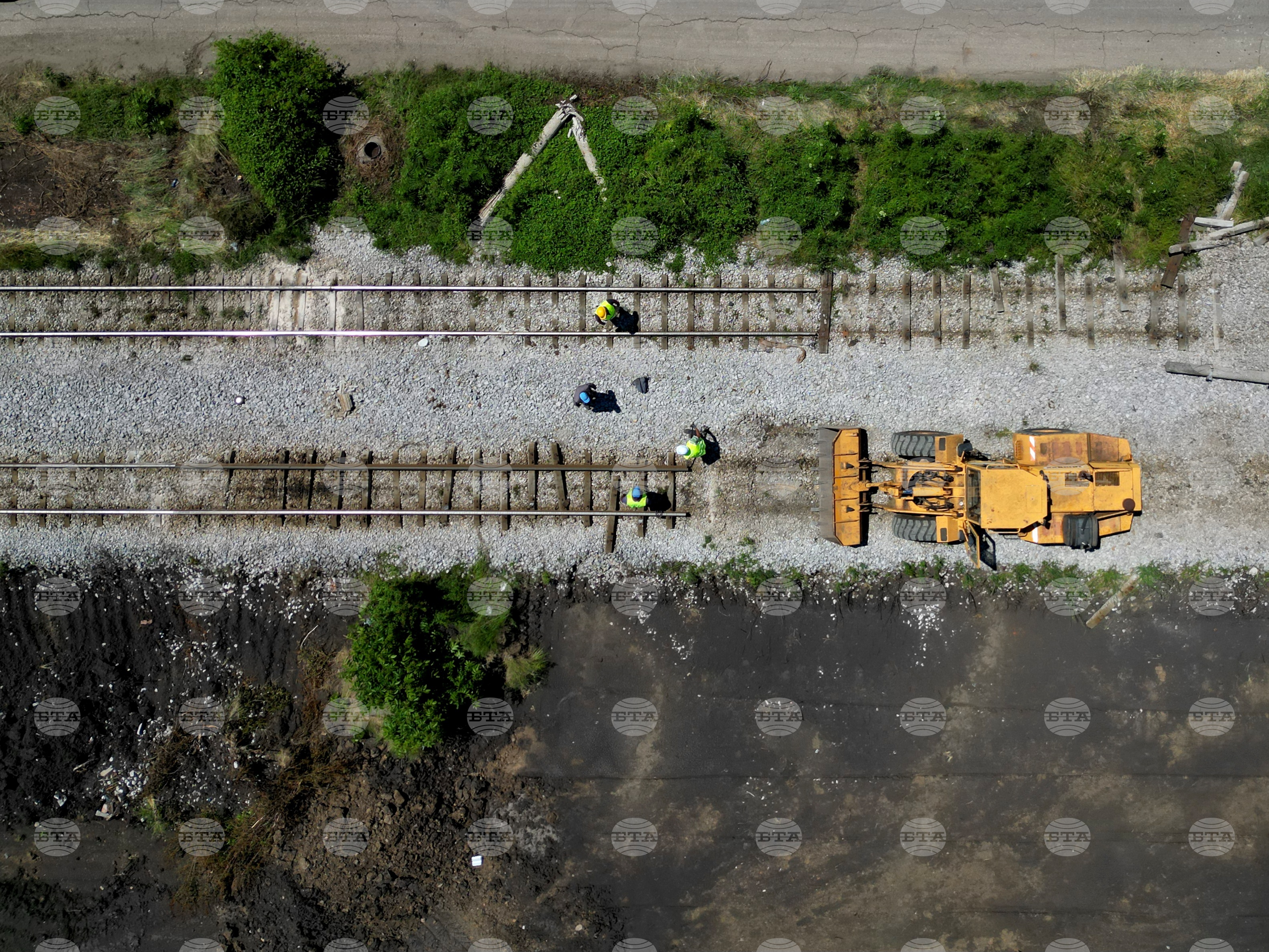 Забранява се движението по участък от бул. „Рожен“ в София до 3 декември и се променя организацията на градския транспорт