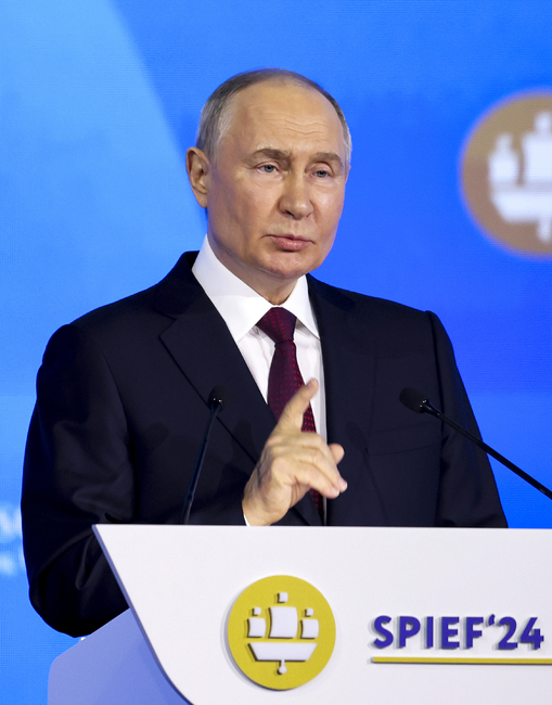 Путин: Русия има право да достави оръжия с голям обсег на противниците на Запада, но засега не е предприела подобни стъпки