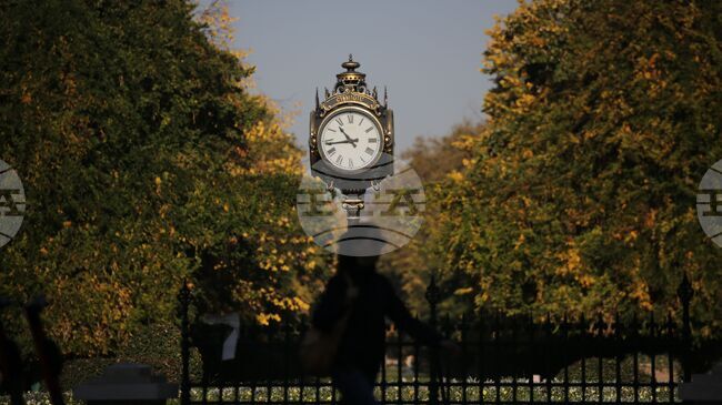 Близо 50 процента от румънците подкрепят отстраняване от длъжност на президента, сочи ново проучване