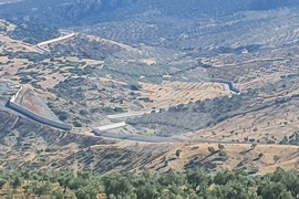 Турция - граница -  стена