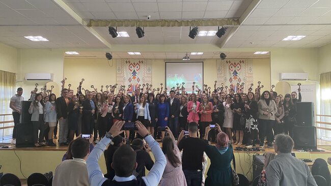 Младите учители в София бяха тържествено посрещнати на церемония от Регионалното управление на образованието