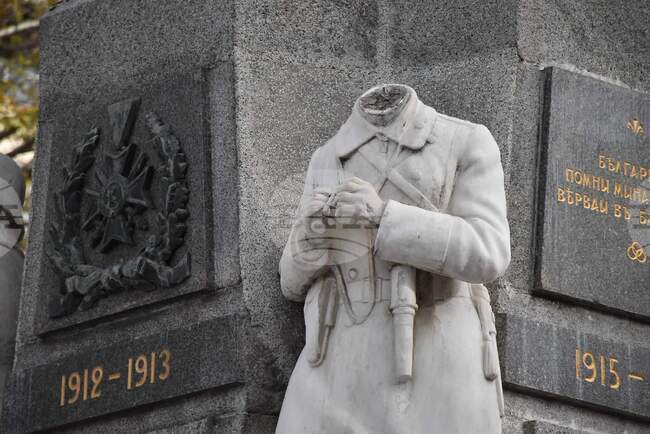 Хасково - Паметник на Незнайния войн