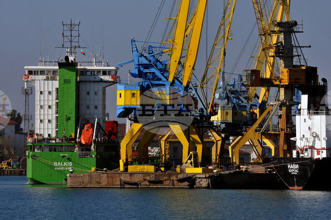 US Holds Relatively Small but Steady Share in Bulgaria's Foreign Trade