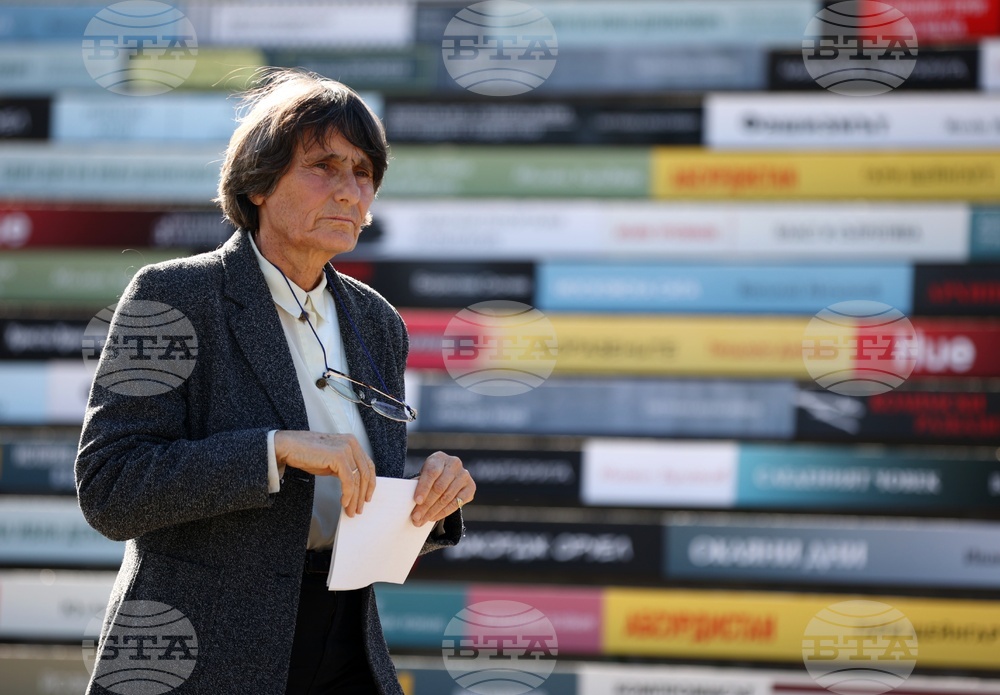 Арт акция „ЧЕТЕМ ЗА СВОБОДАТА“