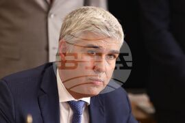 Министерство на енергетиката - договор  - подписване