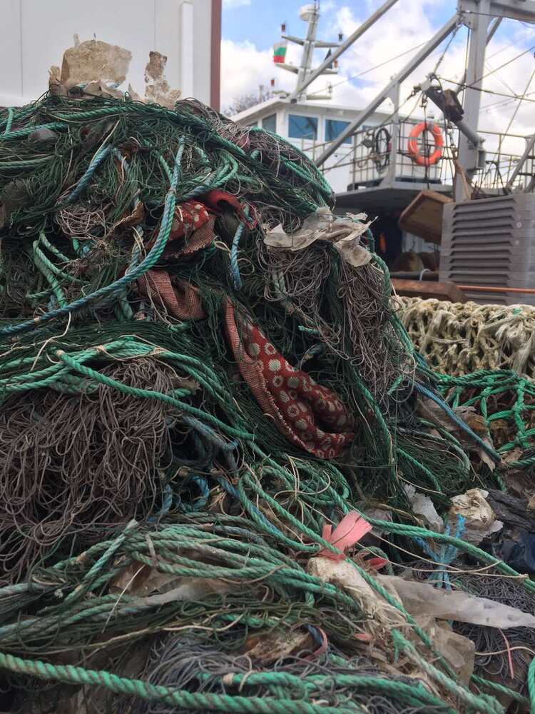 Romanian Researchers Warn of Serious Microplastic Pollution in Black Sea