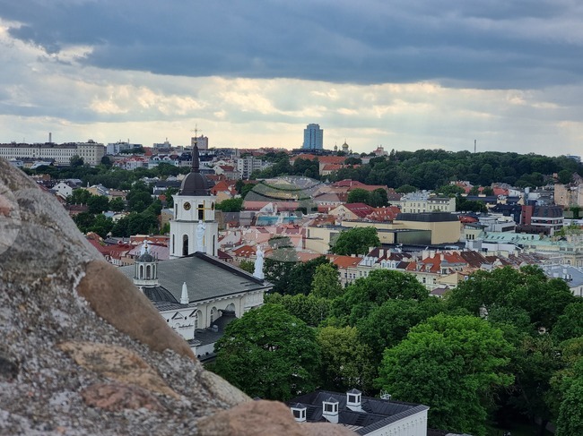 Летището в столицата на Литва отново затвори заради балони