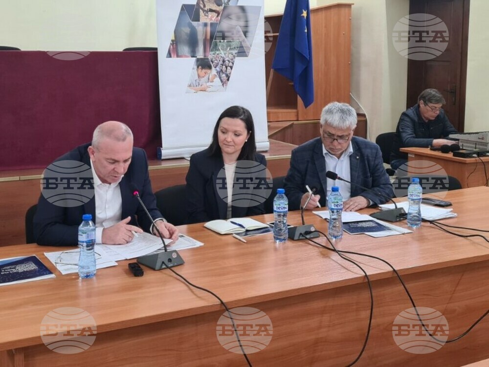 Гражданското участие и ангажираност на общинско ниво бяха обсъдени на среща в Кърджали