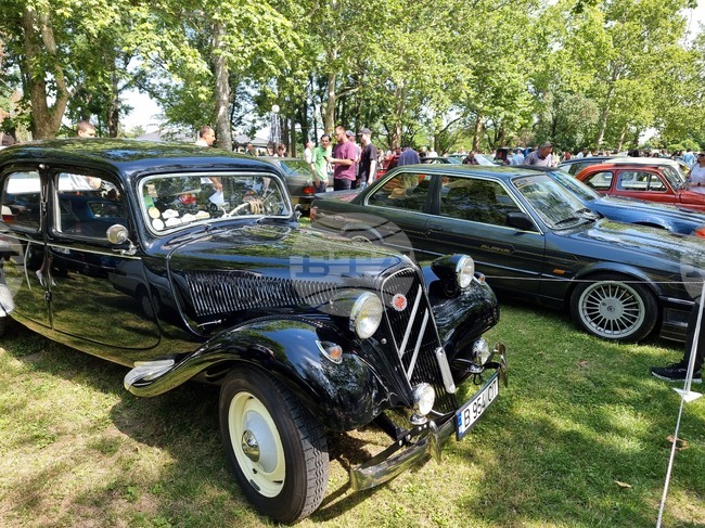 Участници от България и Румъния ще се включат в парад на ретро автомобили и мотоциклети в Русе