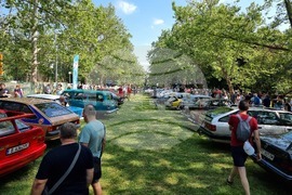 Русе - парада на ретро автомобили