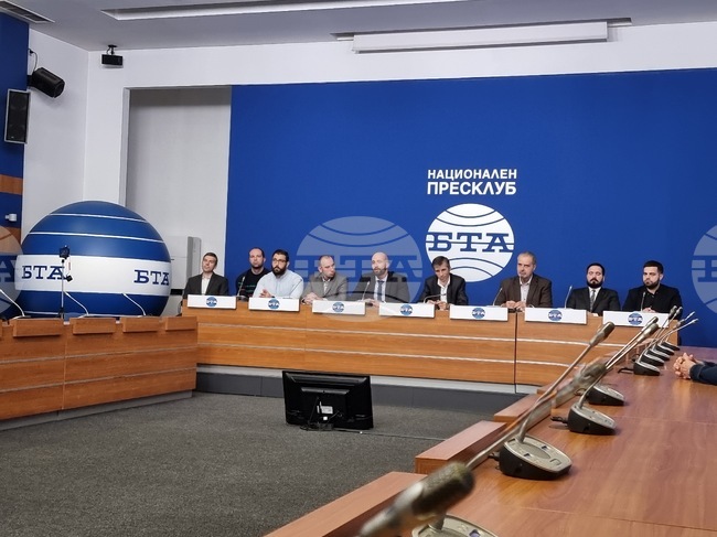 Национален пресклуб на БТА - пресконференция - "Подписка за референдум срещу еврото"