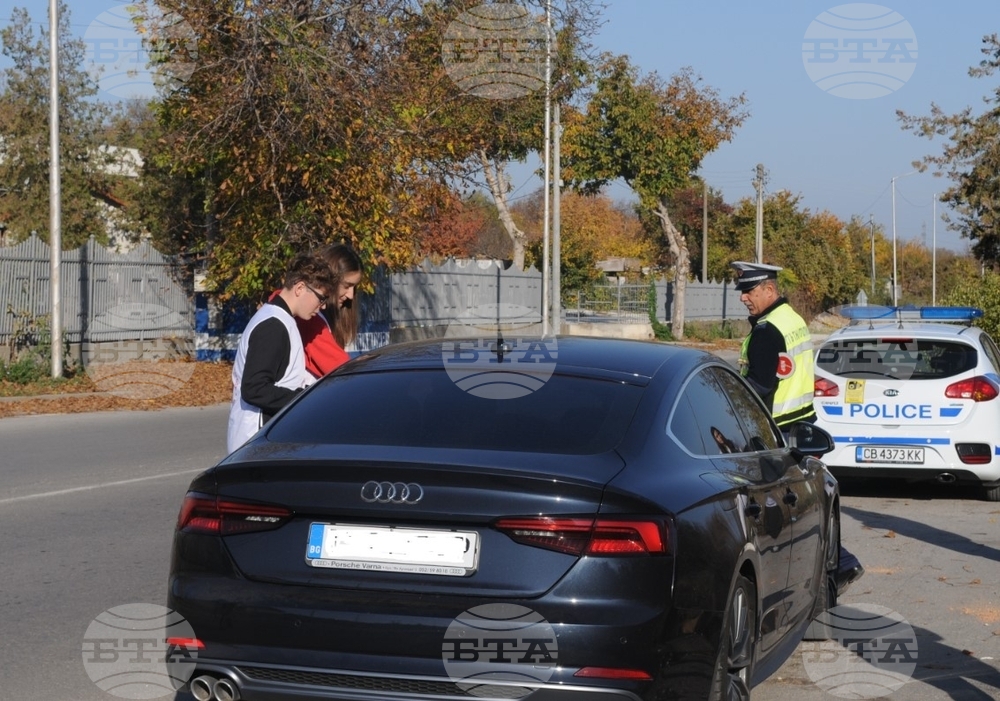 Пътни полицаи и червенокръстци от Силистра направиха съвместна акция срещу шофирането под въздействие на дрога