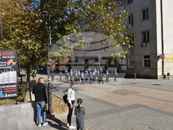 Снимка: Община Ловеч - В Ловеч отбелязаха Деня на будителите с музика и поднасяне на цветя пред паметници