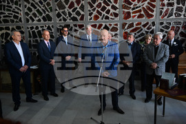 Пловдив - библиотека - дарение