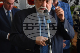 Пловдив - библиотека - дарение