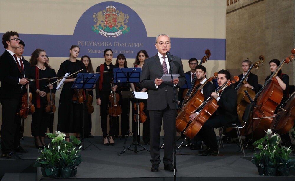 Премиерът Гълъб Донев: Будителството е съзнаването, че със стореното днес носиш отговорност пред хората утре
