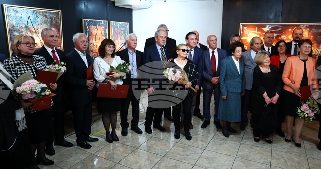 МК - награди "Златен век" - награди