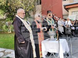 С ритуал пред паметника на Иван Вазов Плевен отбеляза Деня на народните будители