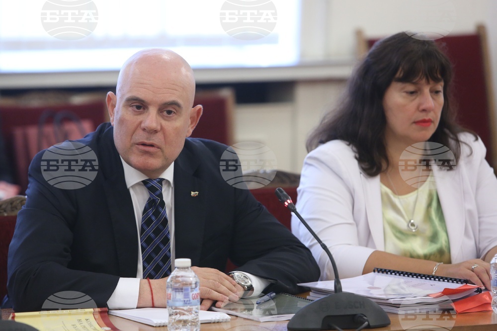 Парламент - БСП - Иван Гешев - среща