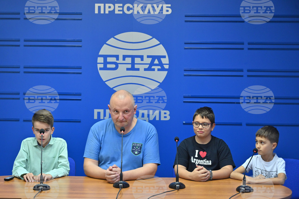 Пловдив - Национален пресклуб на БТА - деца-репортери - пресконференция