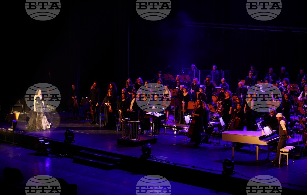 Пеещи артисти - НДК - концерт