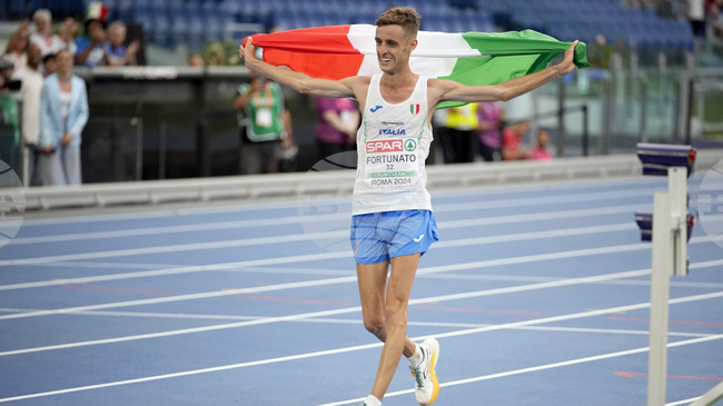 Италианец подобри 30-годишен световен рекорд по спортно ходене на закрито