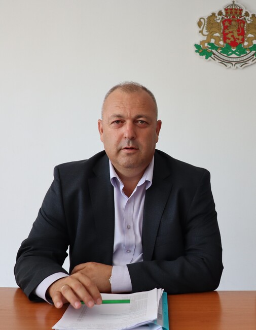 Кметът на Ардино инж. Изет Шабан подписа споразумение за частичен ремонт на пътя Седларци – Жълтуша - Галище