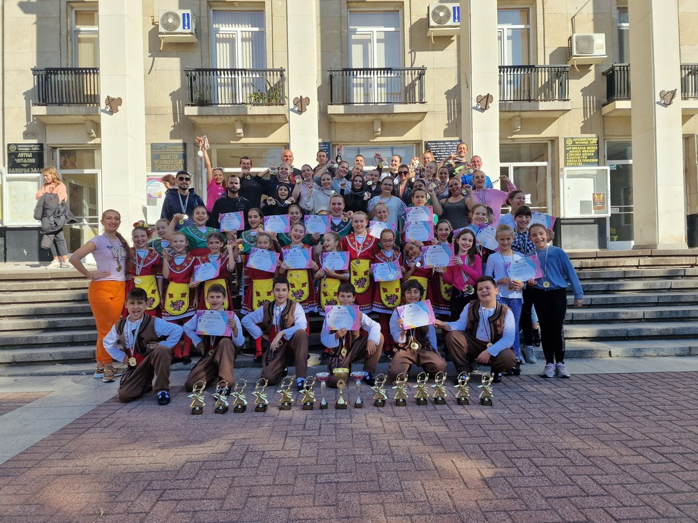 НЧ „Бяла Анаста-2016 “от Ловеч обра наградите на фестивал в Хасково