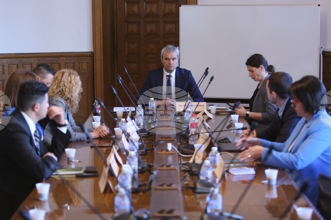 Народно събрание - Комисия по политиките за българите извън страната - заседание