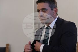 Парламент - Комисия по правни въпроси - заседание - Гюнер Ахмед