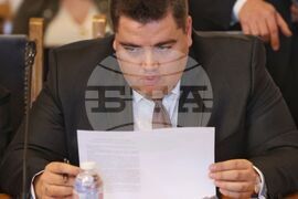 Парламент - Комисия по правни въпроси - заседание - Стою Стоев