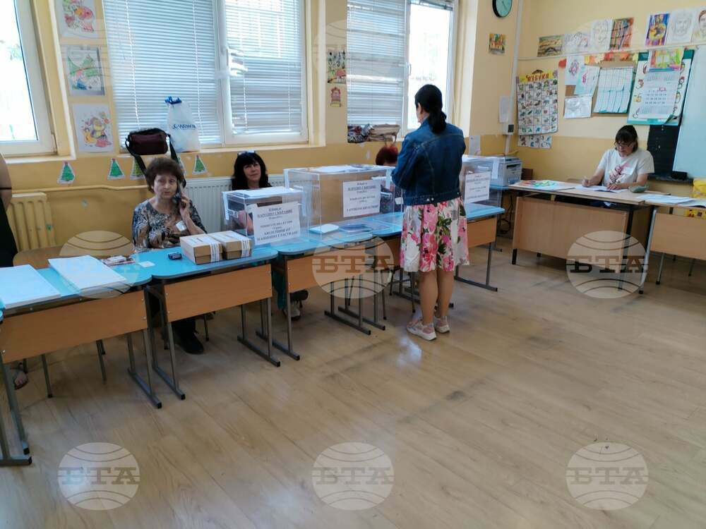 Нормално започна изборният ден в област Сливен