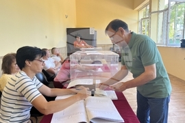 Хасково - парламентарни и евроизбори - начало на изборния ден