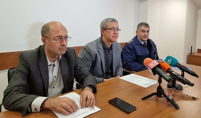 Русенската прокуратура ще повдигне обвинение на непълнолетен младеж, арестуван за побой, грабеж и принуда на негови връстници