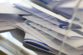 София - парламентарни и евроизбори - начало на изборния ден