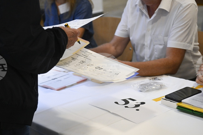 МТИ: Очаква се около 170 партии да участват на изборите в Унгария