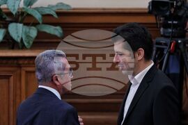 Парламент - заседание