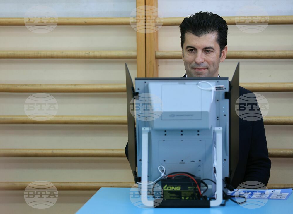 CC-DB Co-Leader Petkov Votes to Retain Hope Bulgaria Can Be Normal European Country