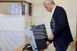 Варна - Избори за Европейски парламент и Народно събрание - Костадин Костадинов - гласуване