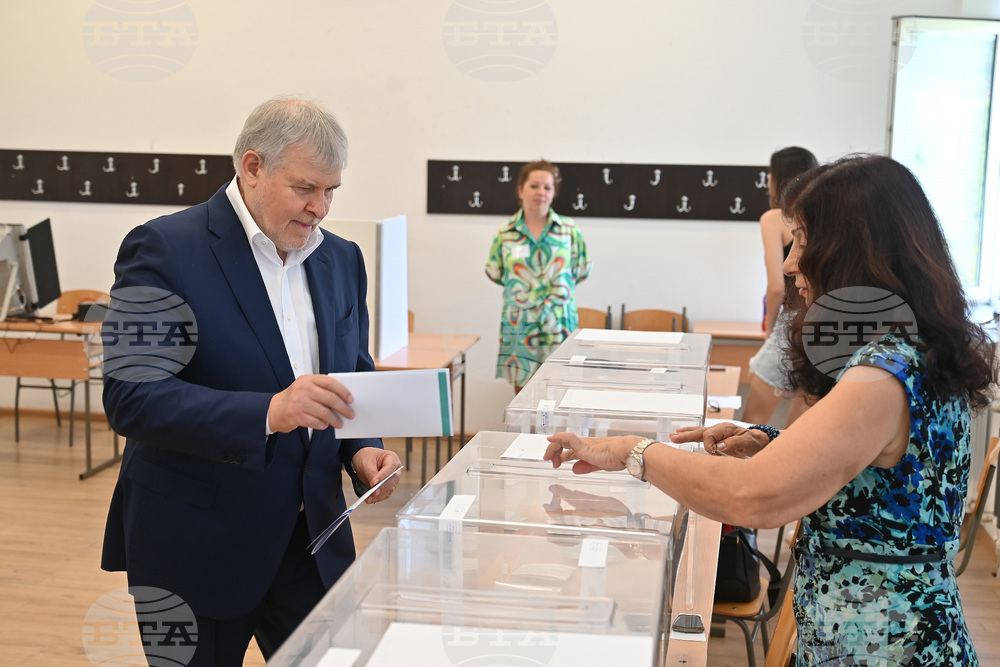 Монтана - избори - Румен Христов -  гласуване