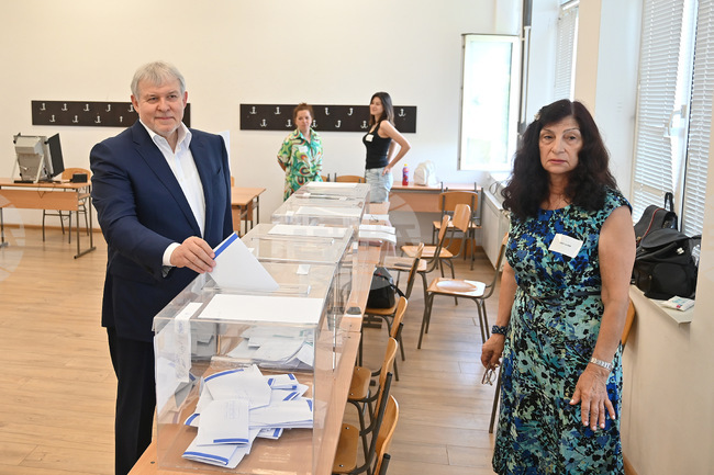 Монтана - избори - Румен Христов - гласуване