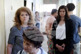 Илияна Йотова - избори - гласуване