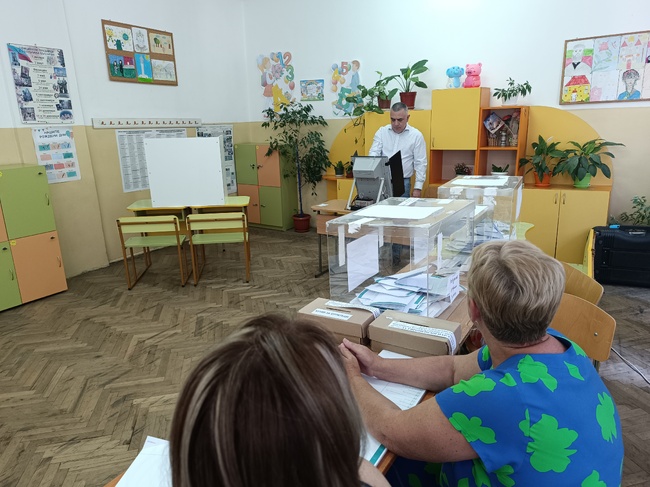 Стефан Радев: Призовавам хората да бъдат активни и да гласуват