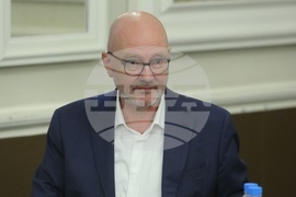 Конференция - „Има ли бъдеще без памет – неприключилата декомунизация“