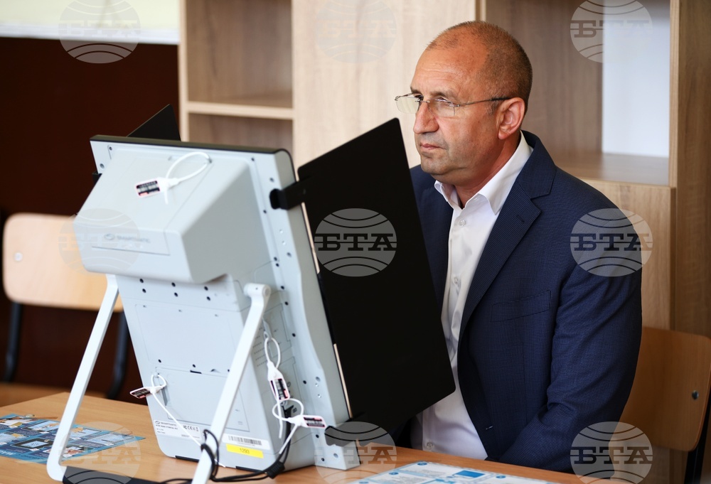 Румен Радев - избори - гласуване