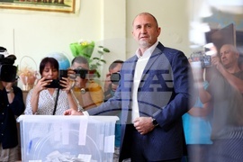 Румен Радев - избори - гласуване