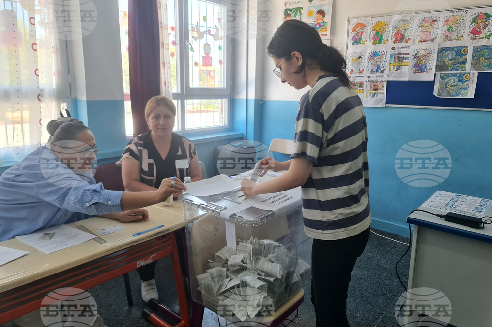 Турция - Анкара - избори за Европейски парламент и Народно събрание