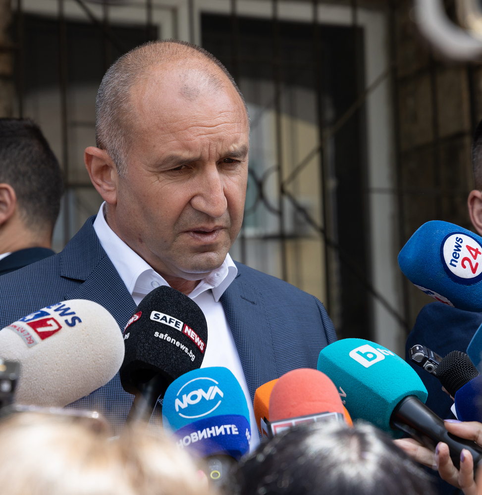 Президентът Радев: При съставяне на правителство партиите трябва да се водят от обществения интерес, а не от страх от изпадане от властта