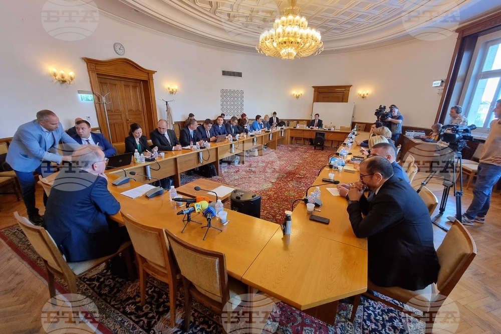 Народно събрание - Комисия по правни въпроси
