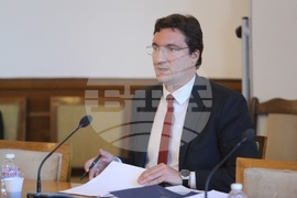 Народно събрание - Комисия по правни въпроси 